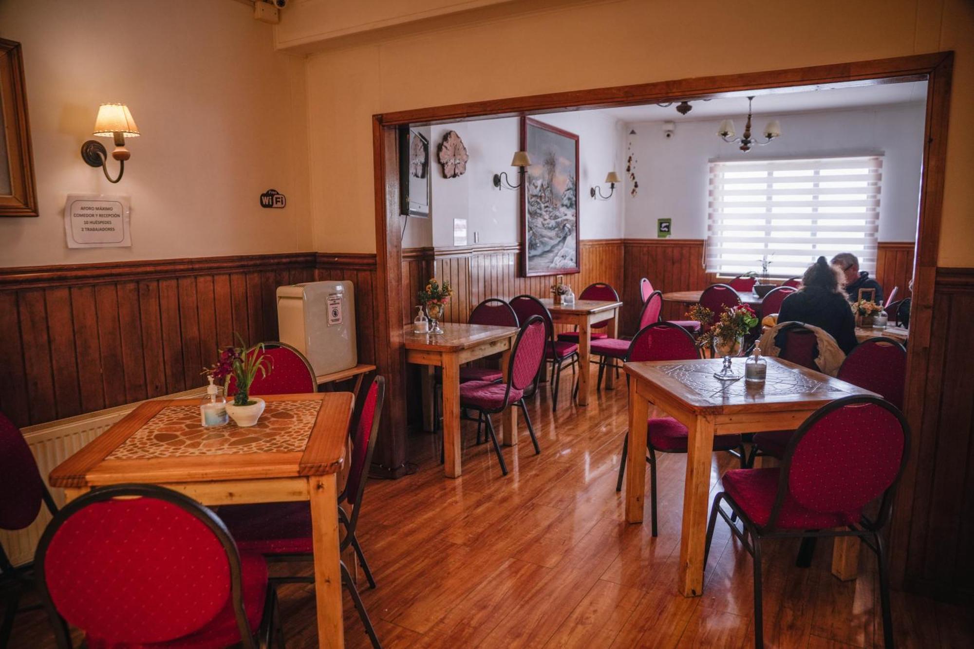 Hostal Hielo Sur Punta Arenas Buitenkant foto