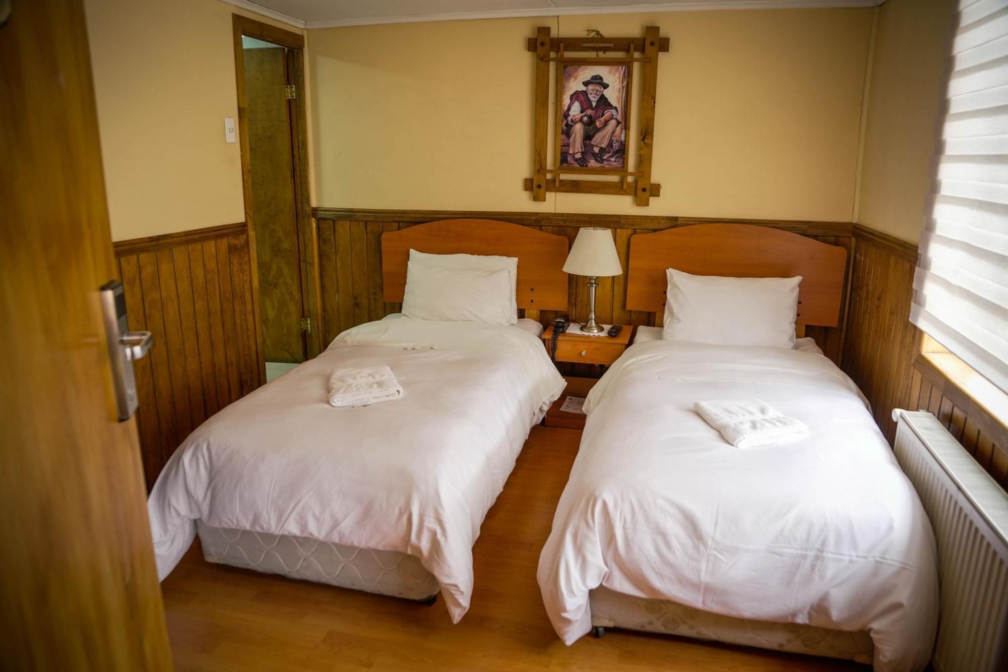 Hostal Hielo Sur Punta Arenas Buitenkant foto