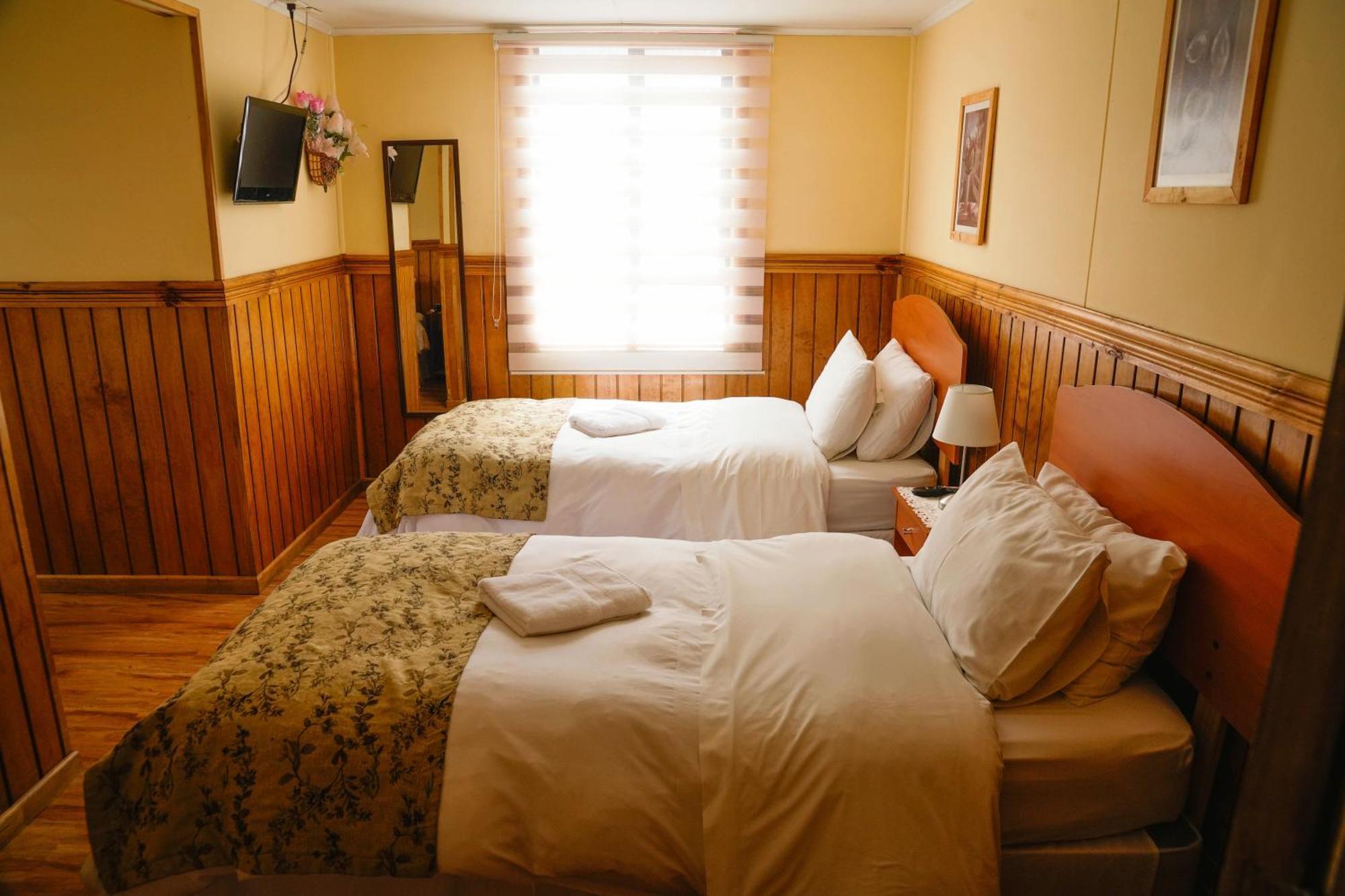 Hostal Hielo Sur Punta Arenas Buitenkant foto