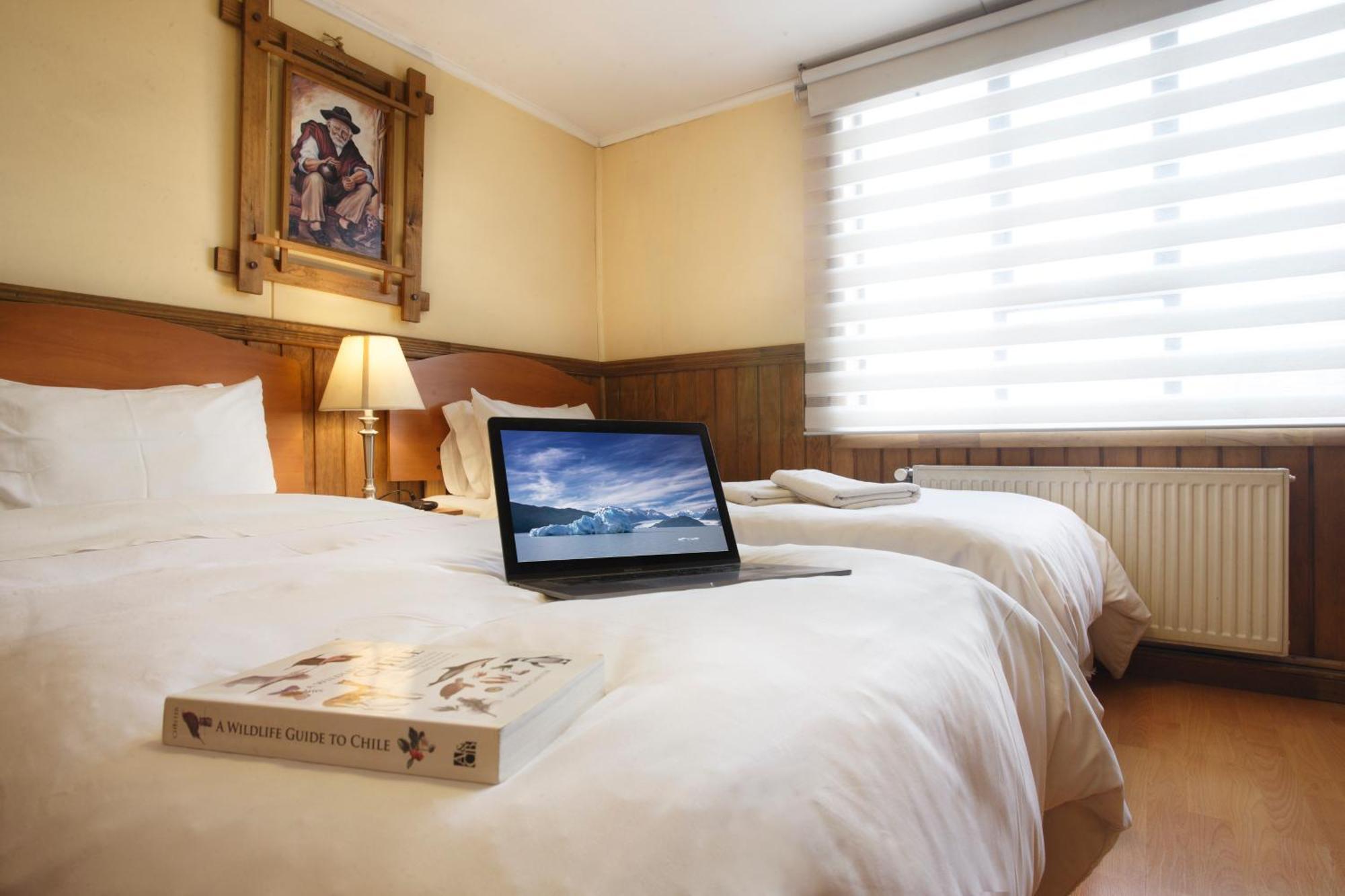 Hostal Hielo Sur Punta Arenas Buitenkant foto