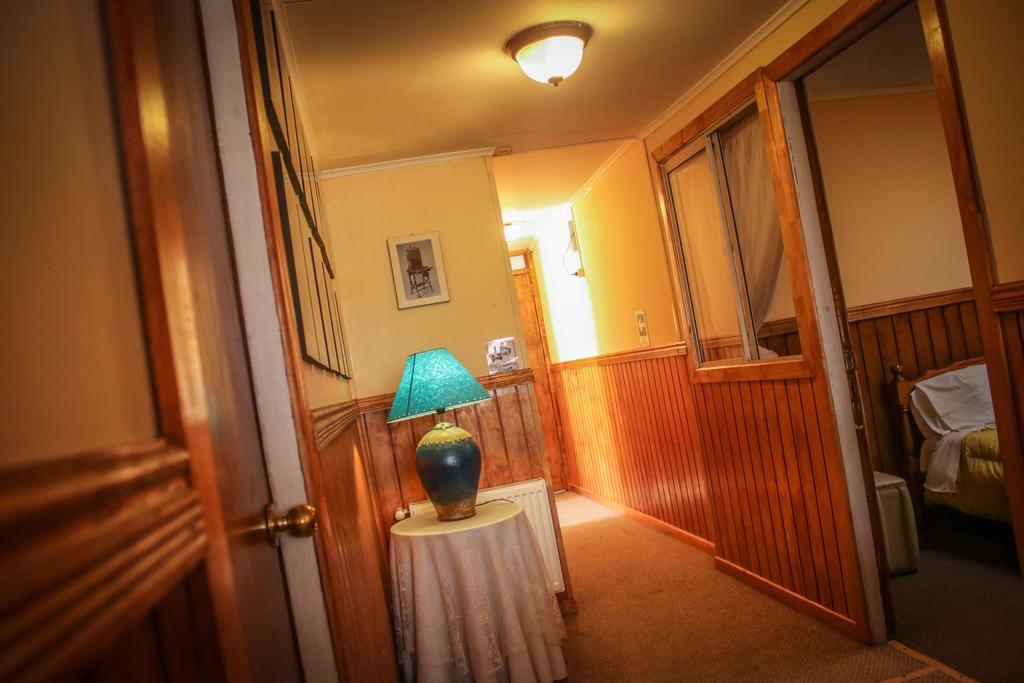 Hostal Hielo Sur Punta Arenas Buitenkant foto