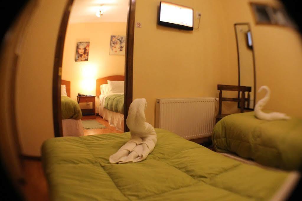 Hostal Hielo Sur Punta Arenas Buitenkant foto
