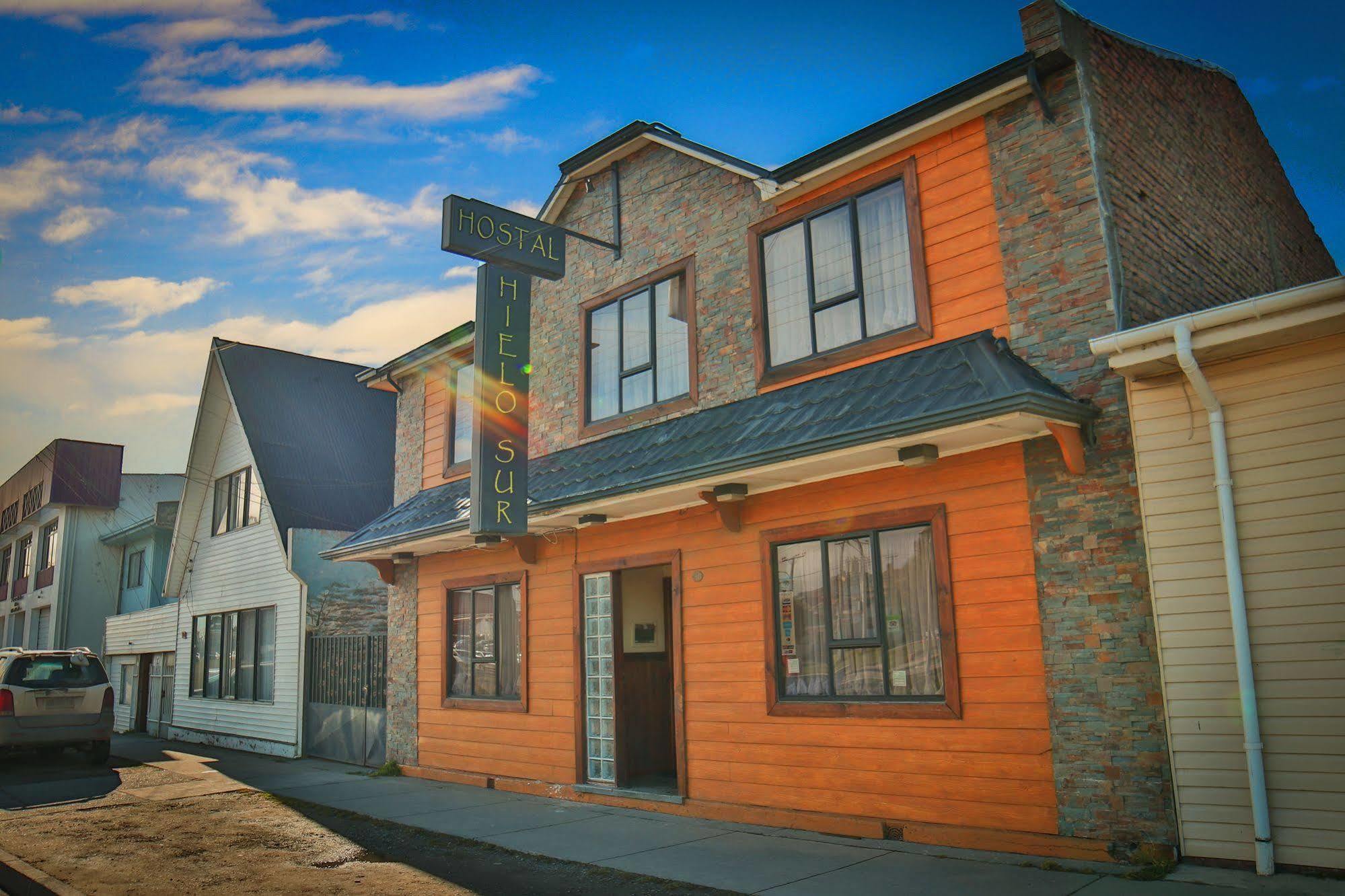 Hostal Hielo Sur Punta Arenas Buitenkant foto
